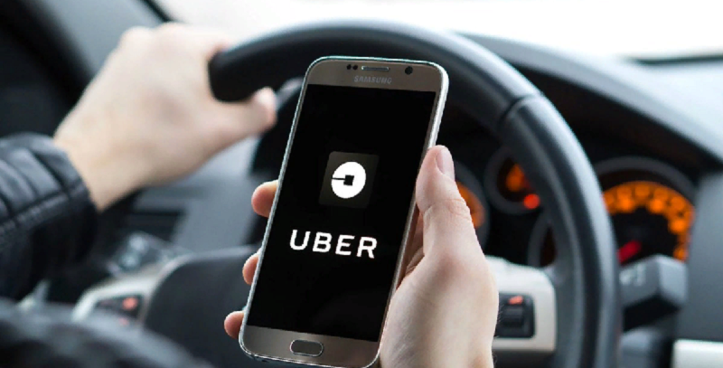 пассажирские перевозки Uber